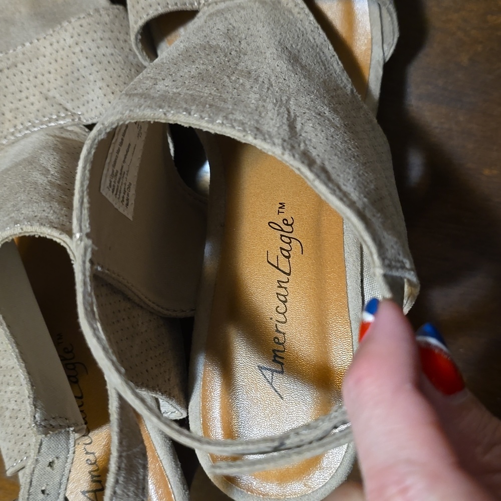 American Eagle Wedges Size 8 - Picture 10 of 12